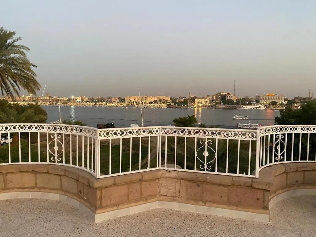 Nile Smile - Guest House Luxor